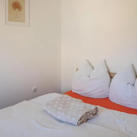 Holiday home Cozy In With Wifi *
