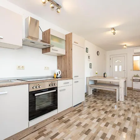 Cozy In With Wifi Ferienhaus